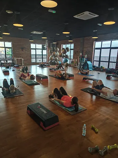 Turbo Trenerka - trener personalny, Twoje wsparcie w rozwoju fizycznym i osobistym